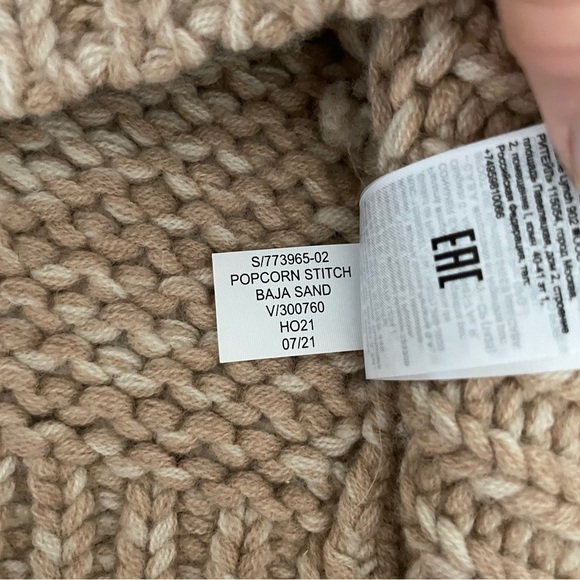 Banana Republic Merino Honeycomb Stitch Sweater XS - Picture 9 of 12
